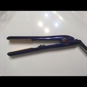 Ultra CHI 1" Flatiron in Midnight Violet